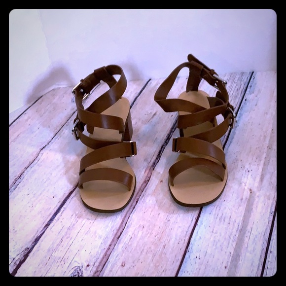 Forever 21 Shoes - Forever 21 strappy sandals